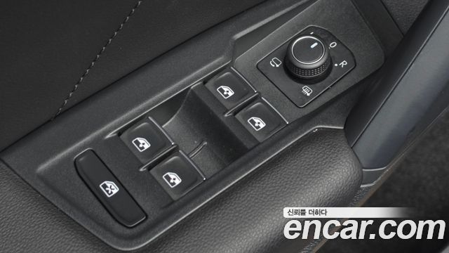 Volkswagen Tiguan 2023 — photo 25