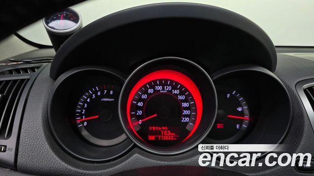 Kia Porte 2012 — photo 8