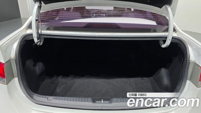 Kia Porte 2012 — photo 20