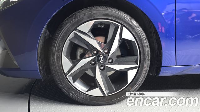 Hyundai AVANTE 2021 — photo 5