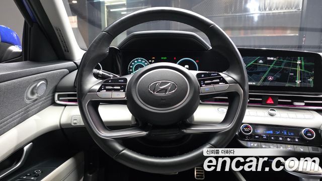 Hyundai AVANTE 2021 — photo 13