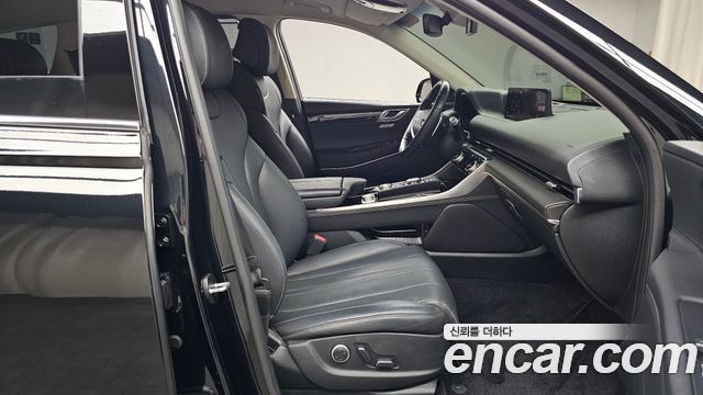 Genesis GV80 2023 — photo 17