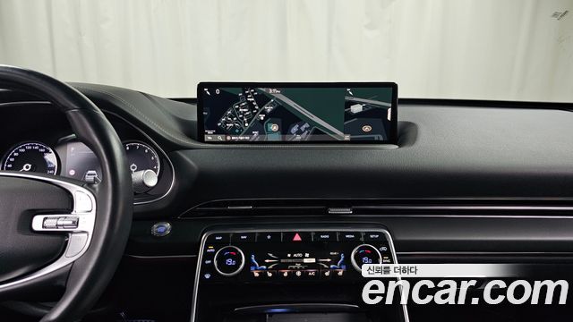Genesis GV80 2023 — photo 28