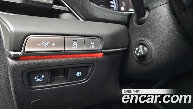 Genesis GV80 2023 — photo 30