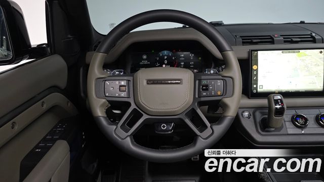 Land Rover Defender 2025 — photo 19