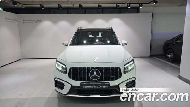 Mercedes-Benz GLB-Class 2026 — photo 6