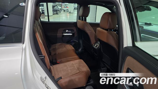 Mercedes-Benz GLB-Class 2026 — photo 20