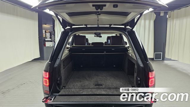 Land Rover Range Rover 2017 — photo 24