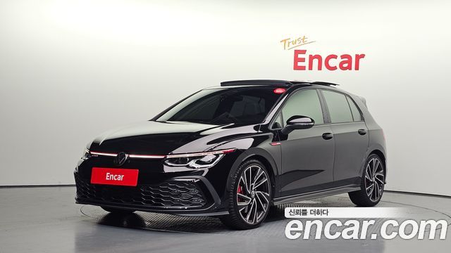 Volkswagen Golf 2024 — photo 1