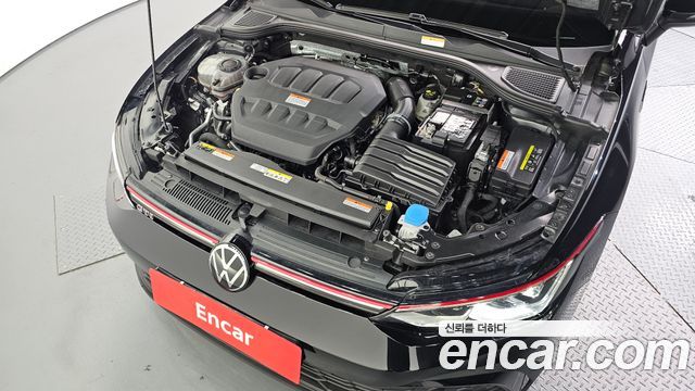 Volkswagen Golf 2024 — photo 6
