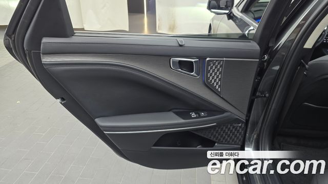 Kia K8 2025 — photo 15