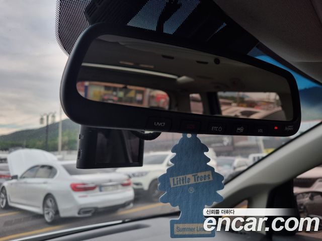 Kia Canival 2019 — photo 17