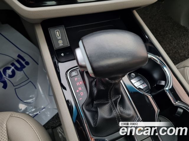 Kia Canival 2019 — photo 18