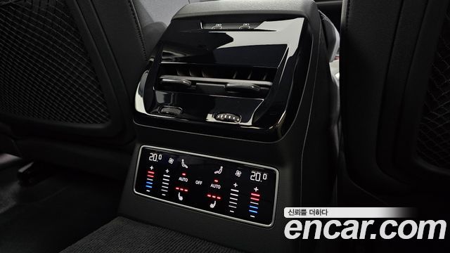 Audi A6 2026 — photo 33