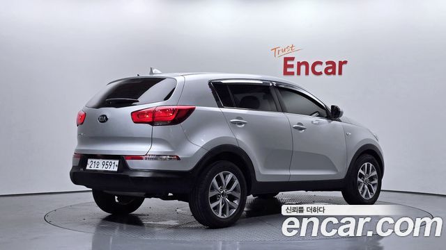 Kia Sportage 2016 — photo 2