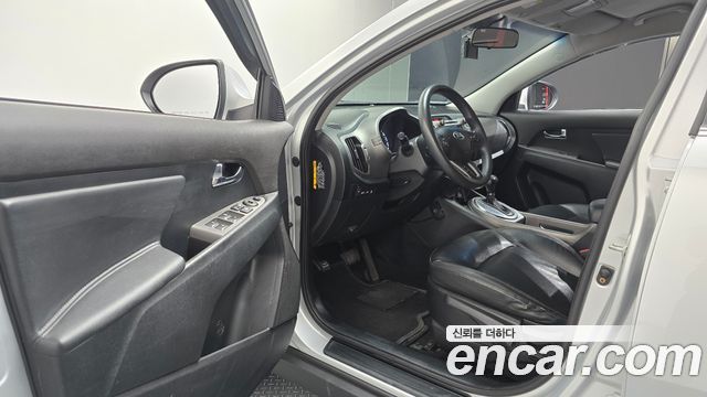 Kia Sportage 2016 — photo 10