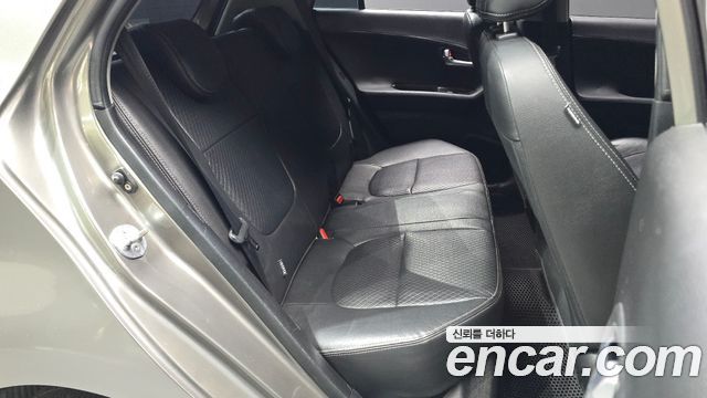 Kia morning 2012 — photo 12