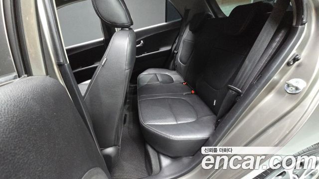 Kia morning 2012 — photo 13