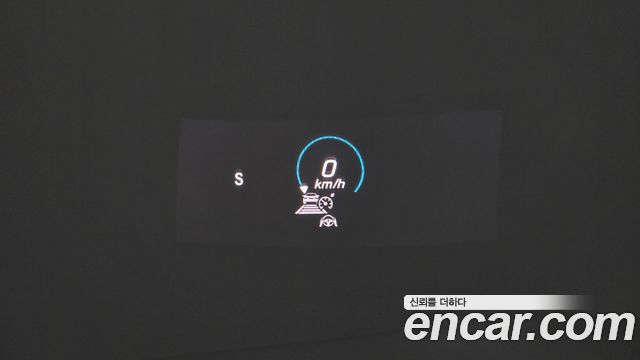 Mercedes-Benz E-Class 2021 — photo 20