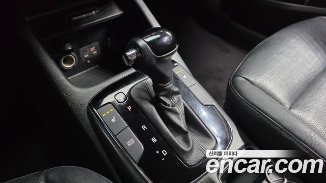 Kia K3 2017 — photo 9