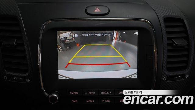 Kia K3 2017 — photo 15