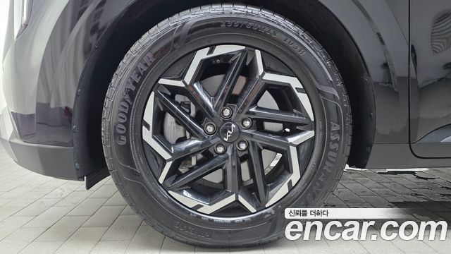 Kia Canival 2025 — photo 5