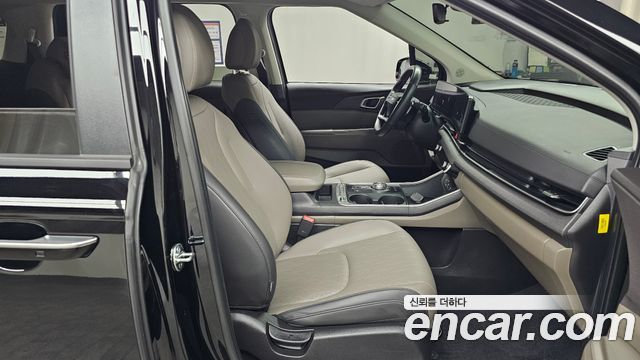Kia Canival 2025 — photo 17