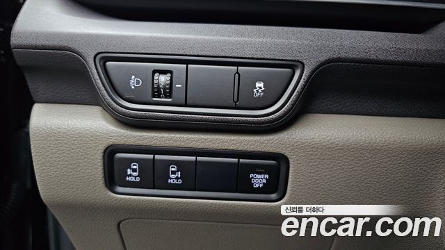 Kia Canival 2025 — photo 23