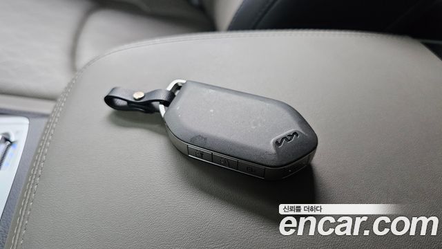 Kia Canival 2025 — photo 29