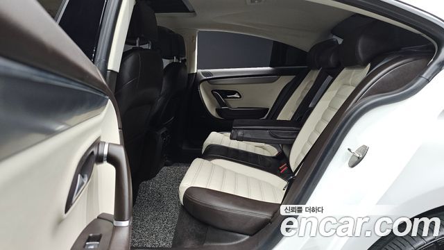 Volkswagen CC 2014 — photo 17