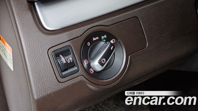 Volkswagen CC 2014 — photo 20