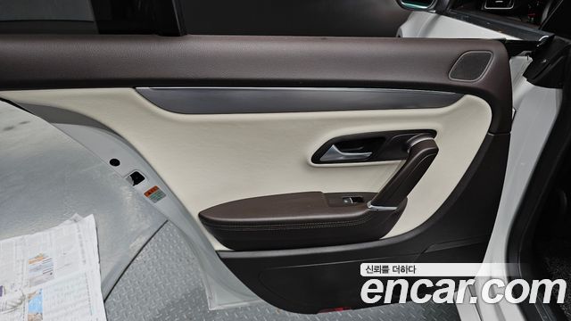 Volkswagen CC 2014 — photo 15