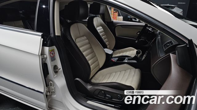 Volkswagen CC 2014 — photo 16