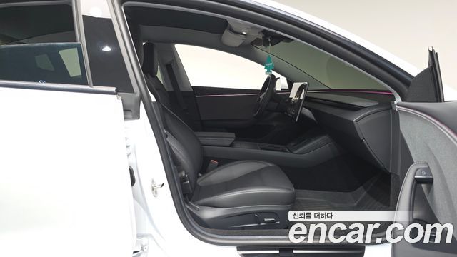 Tesla Model 3 2024 — photo 18