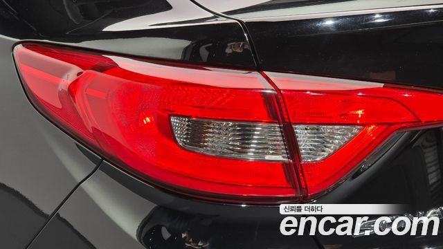 Hyundai Sonata 2016 — photo 9