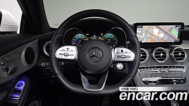 Mercedes-Benz C-Class 2023 — photo 19