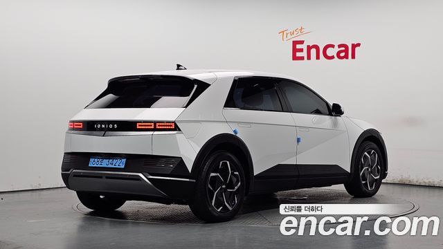 Hyundai Ioniq5 2023 — photo 2