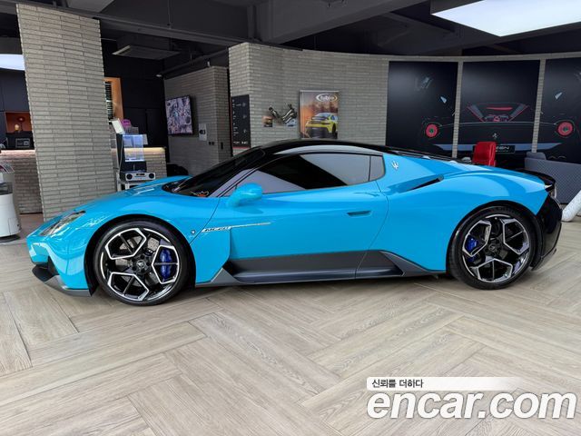 Maserati MC20 2022 — photo 2