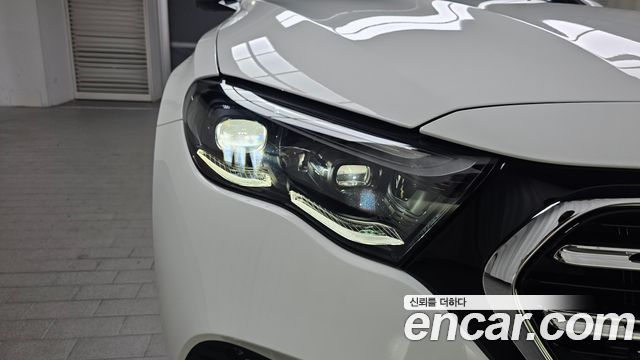 Mercedes-Benz E-Class 2024 — photo 8