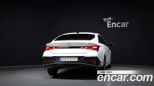 Hyundai AVANTE 2024 — photo 4