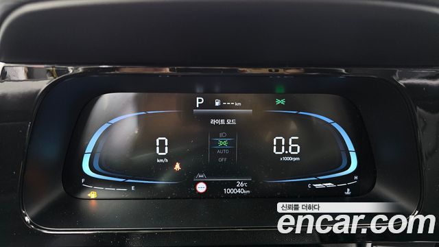 Hyundai AVANTE 2024 — photo 11