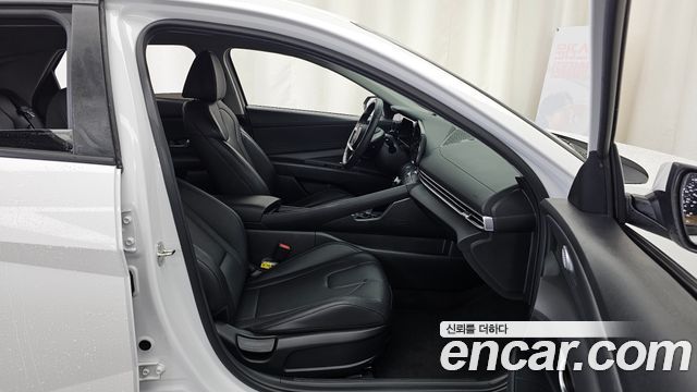 Hyundai AVANTE 2024 — photo 17