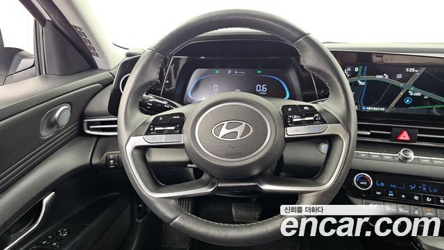 Hyundai AVANTE 2024 — photo 19