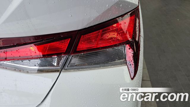 Hyundai AVANTE 2024 — photo 9