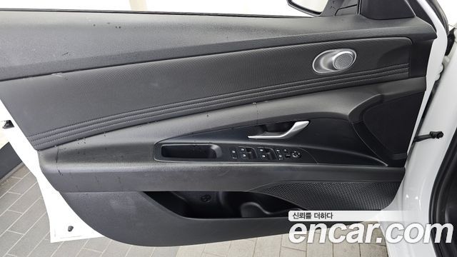 Hyundai AVANTE 2024 — photo 14