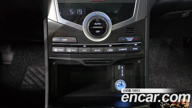 Hyundai Grandeur 2016 — photo 23