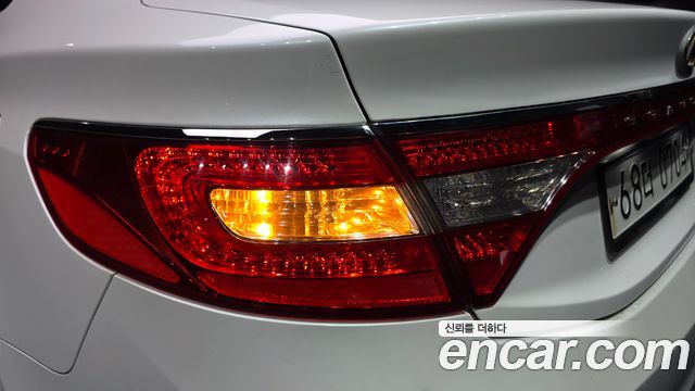 Hyundai Grandeur 2016 — photo 9