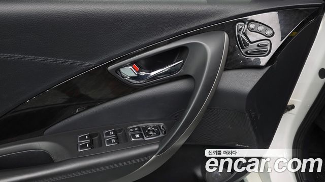 Hyundai Grandeur 2016 — photo 30