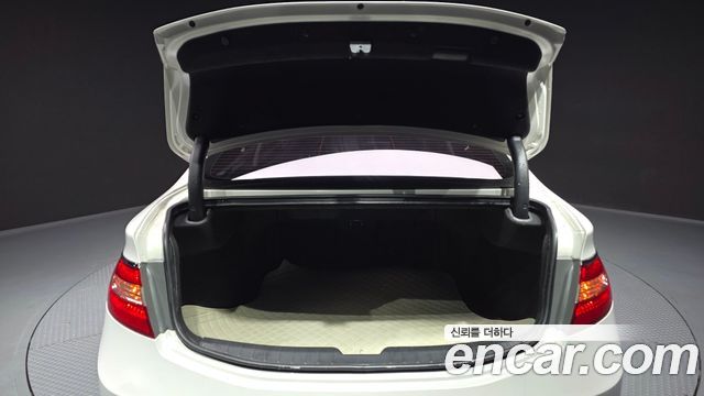 Hyundai Grandeur 2016 — photo 33