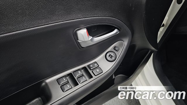 Kia morning 2016 — photo 33